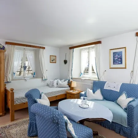 Gasthof Kreuz Guest house