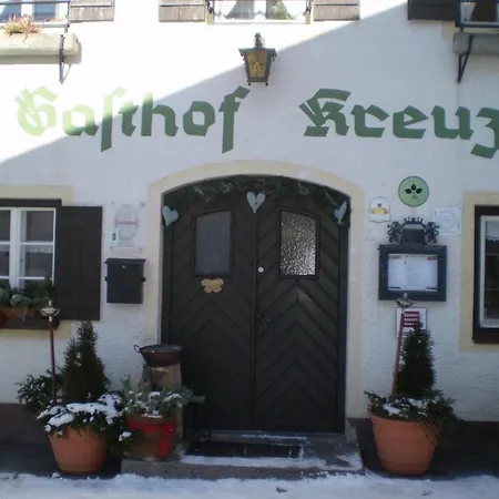 Gasthof Kreuz *