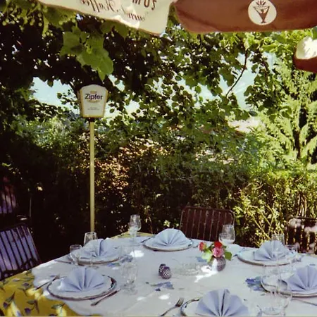Guest house Gasthof Kreuz Rieden