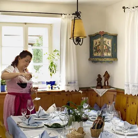 Gasthof Kreuz Pensjonat *